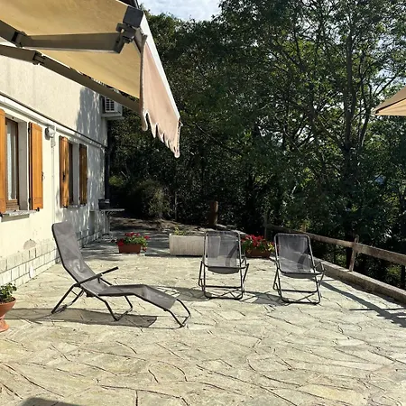 Luxury - Aurelia's Panoramic Nest - View * Mandello del Lario