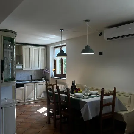 Luxury - Aurelia's Panoramic Nest - View *