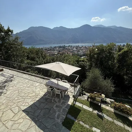 Luxury - Aurelia's Panoramic Nest - View Mandello del Lario